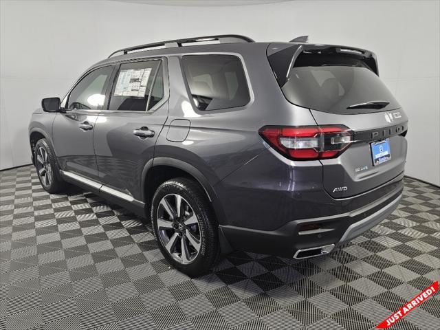 new 2025 Honda Pilot car, priced at $54,530
