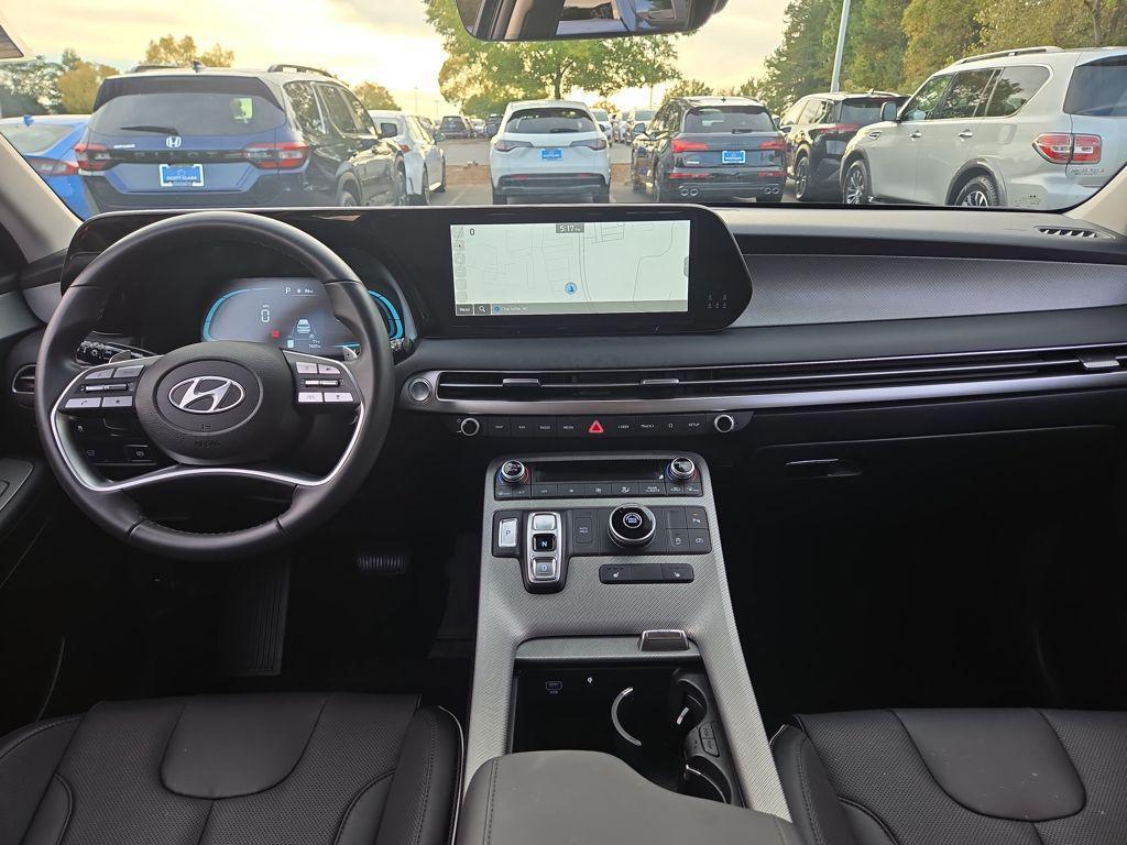 used 2025 Hyundai Palisade car, priced at $41,184