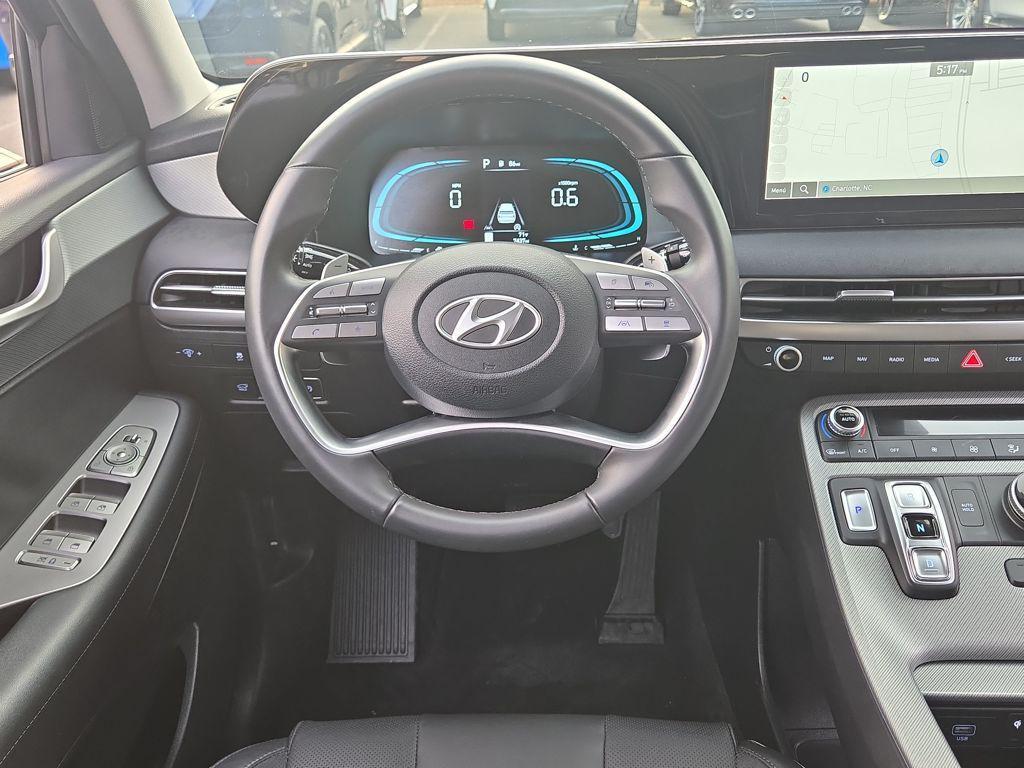used 2025 Hyundai Palisade car, priced at $41,184