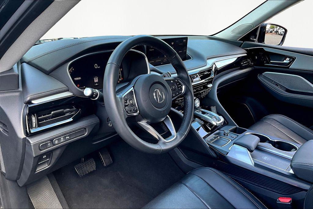 used 2023 Acura MDX car, priced at $42,300