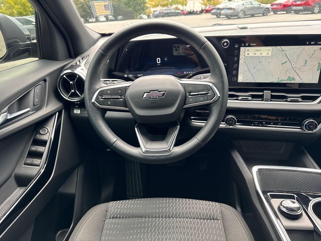 used 2026 Chevrolet Equinox car, priced at $30,978