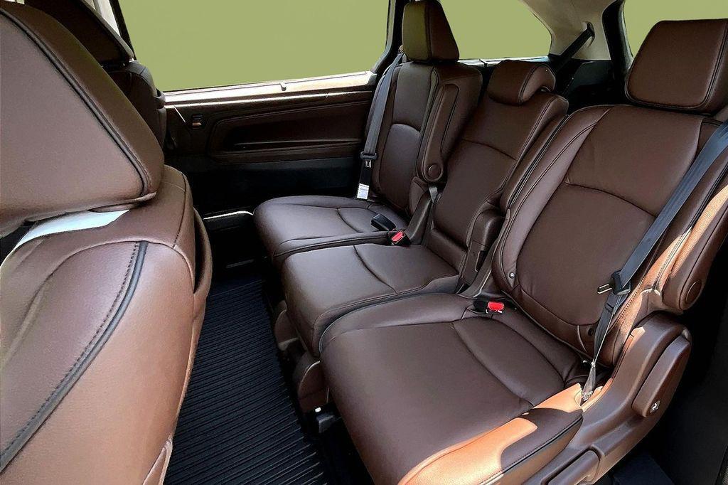 new 2026 Honda Odyssey car, priced at $49,445