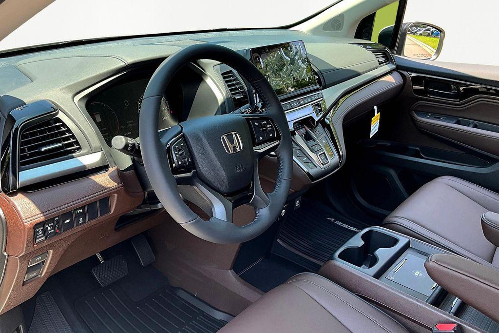 new 2026 Honda Odyssey car, priced at $49,445