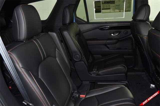 new 2025 Honda Pilot car, priced at $50,850