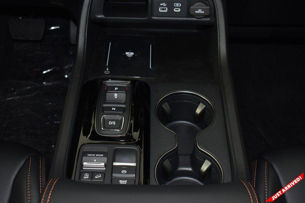 new 2025 Honda Pilot car, priced at $50,895
