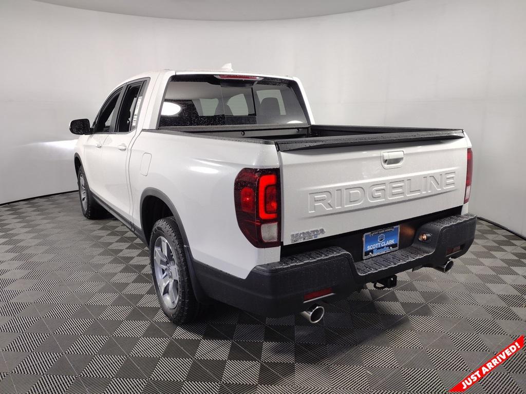 new 2025 Honda Ridgeline car, priced at $44,885