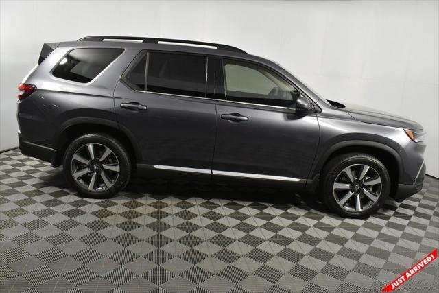 new 2025 Honda Pilot car, priced at $50,995