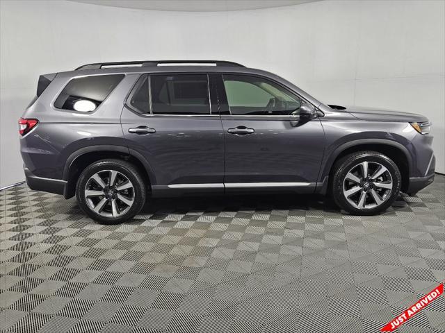 new 2025 Honda Pilot car, priced at $54,530