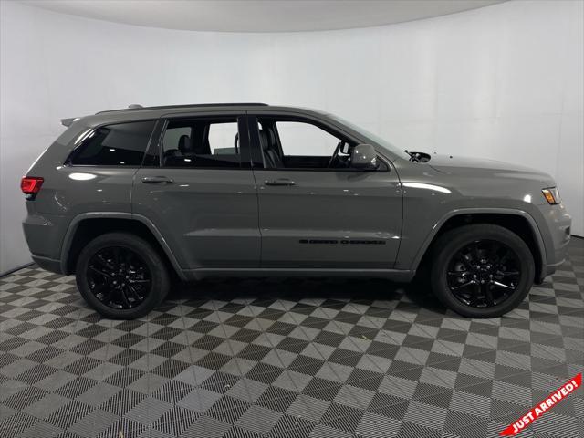 used 2022 Jeep Grand Cherokee car, priced at $31,034