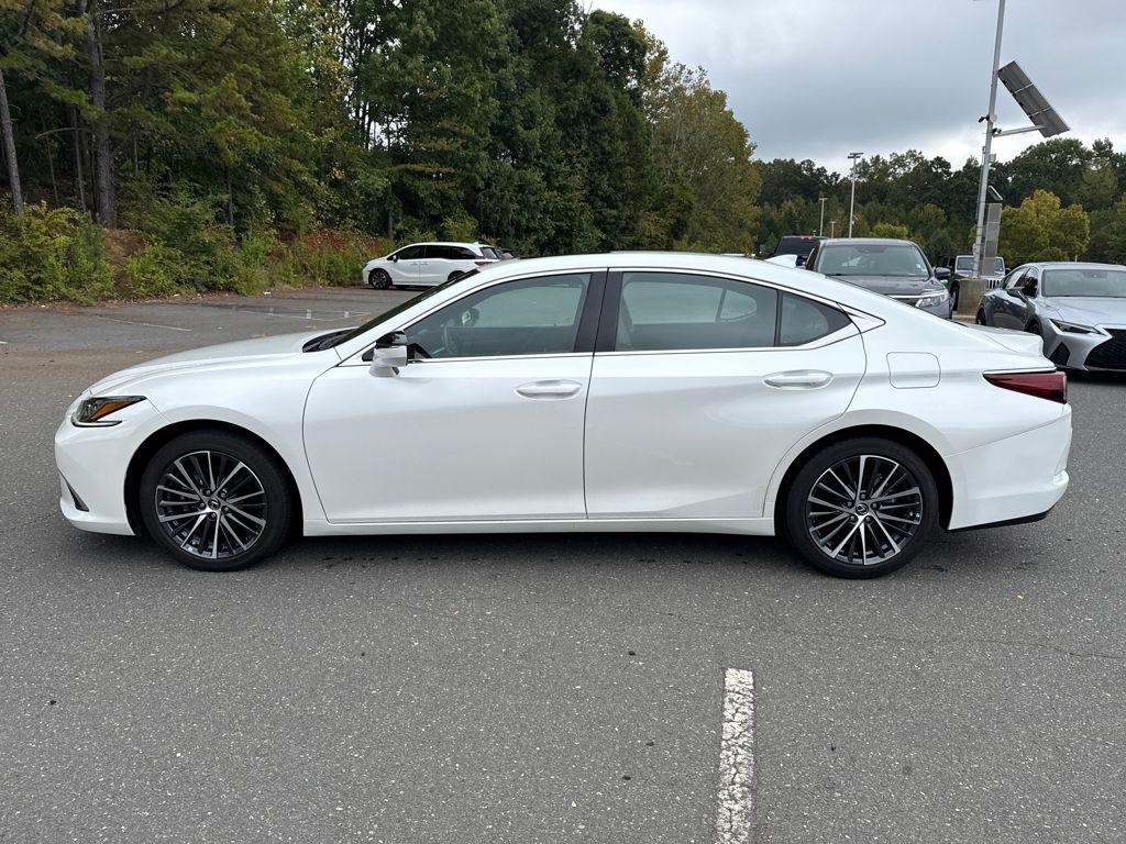used 2022 Lexus ES 350 car, priced at $36,088