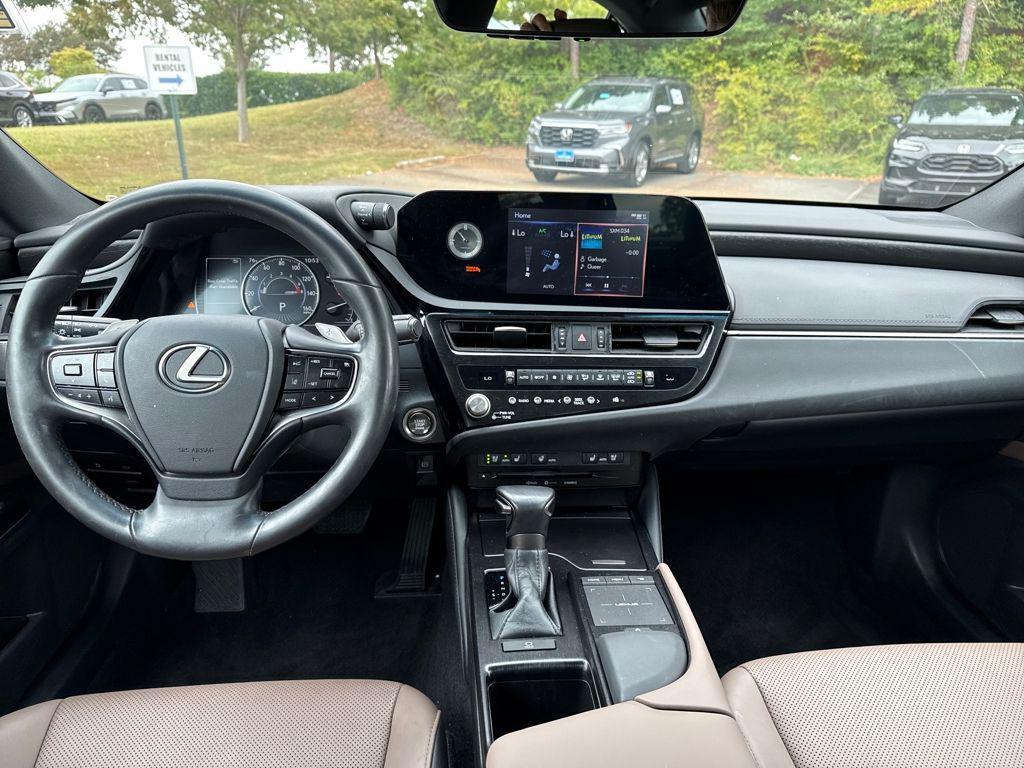 used 2022 Lexus ES 350 car, priced at $36,088