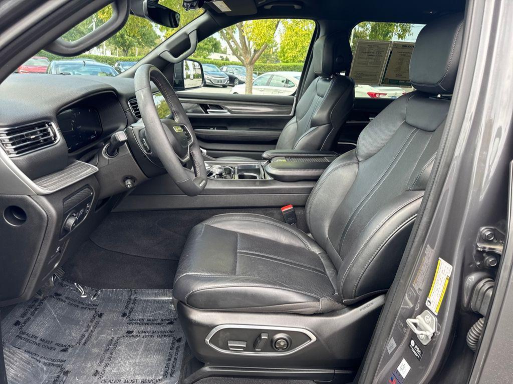 used 2022 Jeep Wagoneer car, priced at $41,551