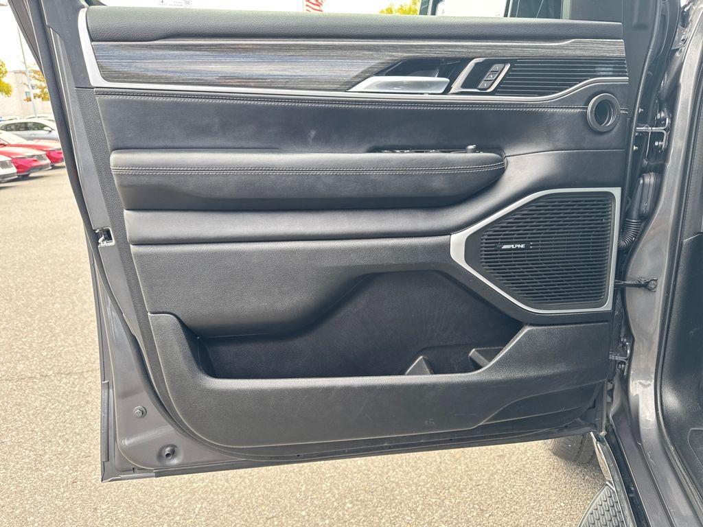 used 2022 Jeep Wagoneer car, priced at $41,551