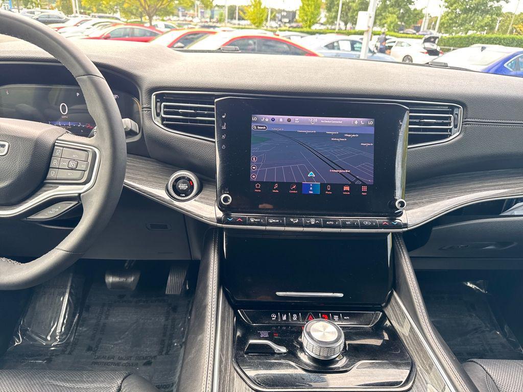 used 2022 Jeep Wagoneer car, priced at $41,551