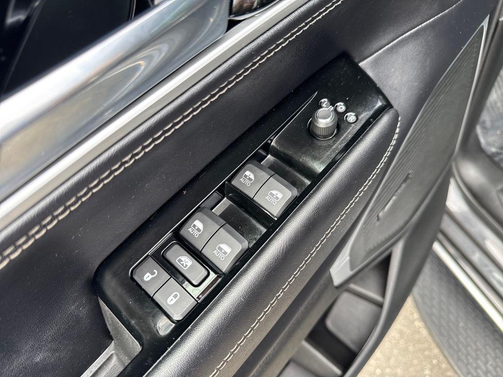 used 2022 Jeep Wagoneer car, priced at $41,551