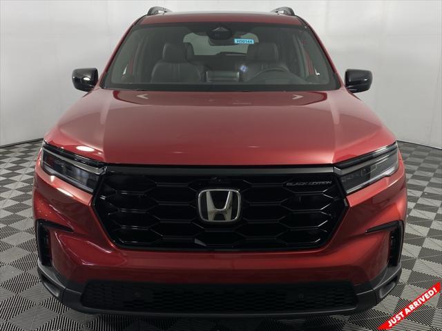 new 2025 Honda Pilot car, priced at $56,485