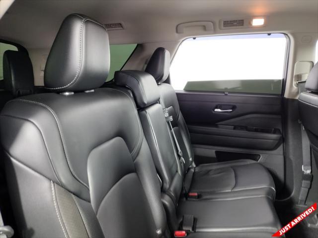 used 2022 Nissan Pathfinder car, priced at $32,116