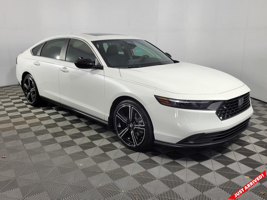 new 2025 Honda Accord Hybrid car, priced at $35,260