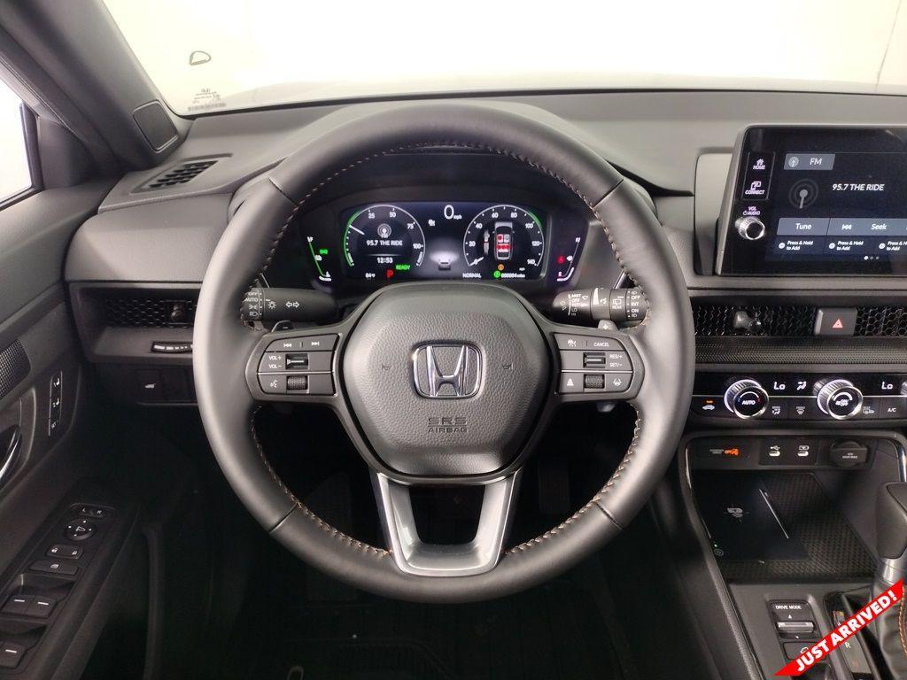 new 2026 Honda CR-V Hybrid car, priced at $40,175