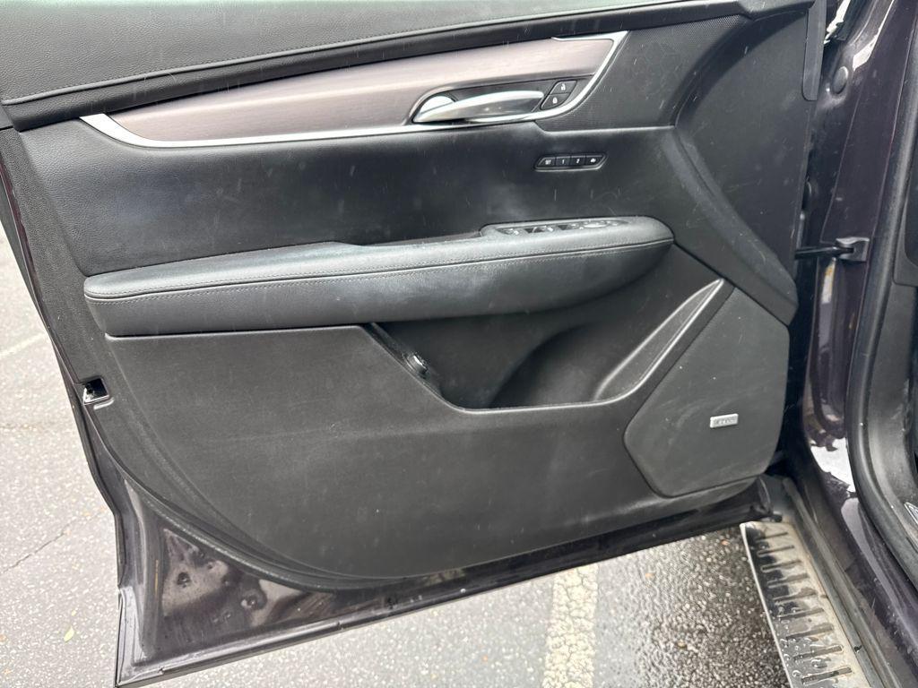 used 2018 Cadillac XT5 car, priced at $16,321