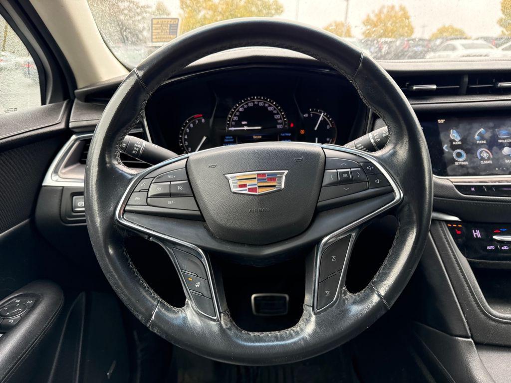 used 2018 Cadillac XT5 car, priced at $16,321