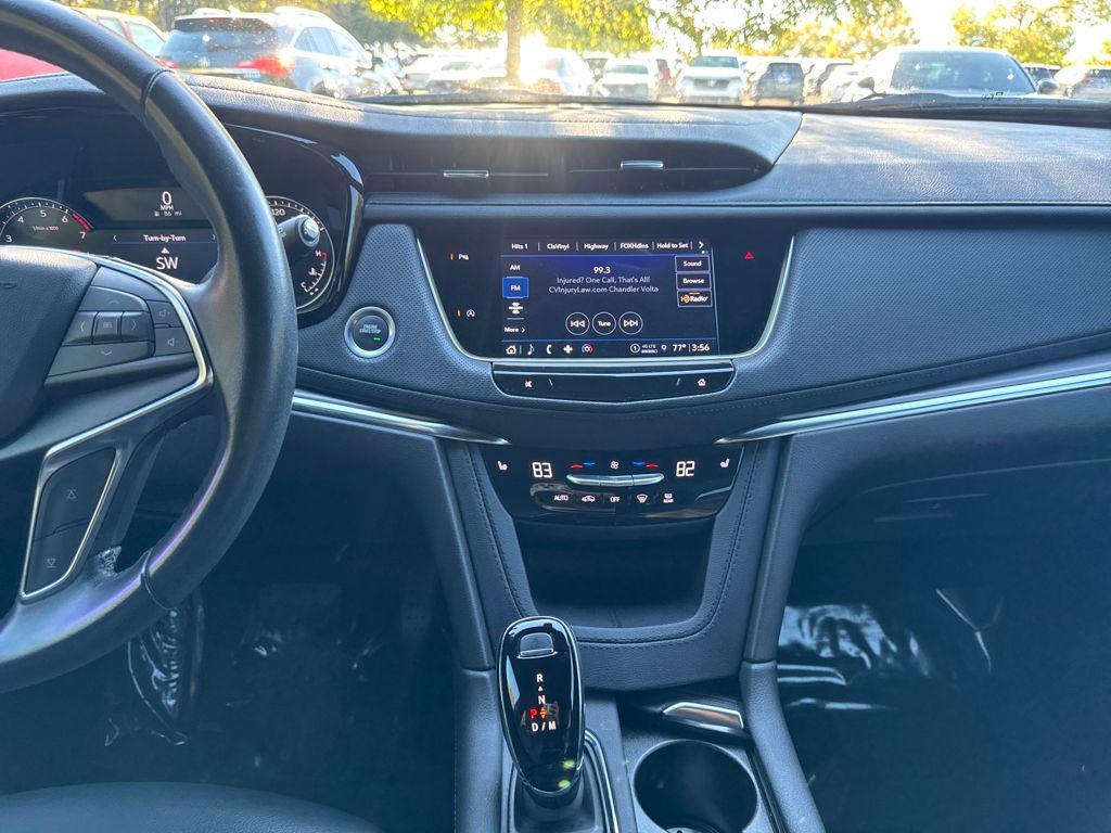 used 2023 Cadillac XT5 car, priced at $27,397