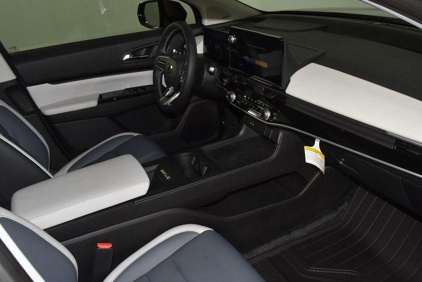 new 2025 Honda Prologue car, priced at $53,650