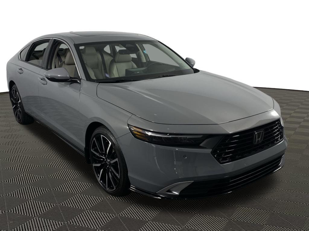 new 2025 Honda Accord Hybrid car, priced at $40,950