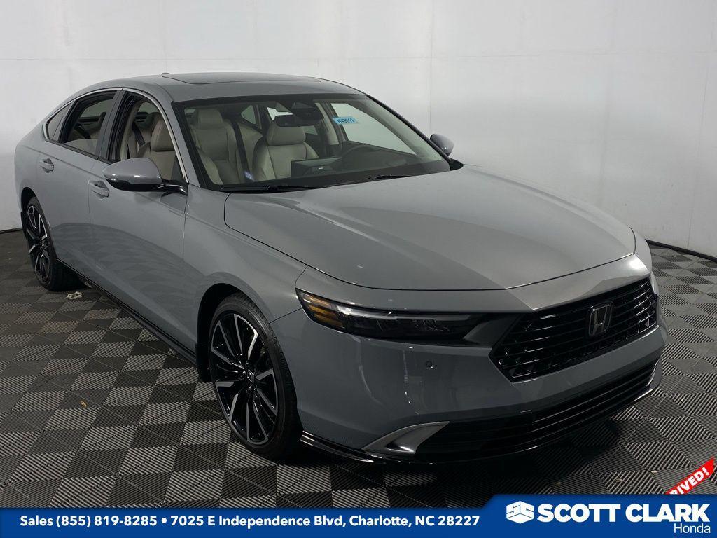 new 2025 Honda Accord Hybrid car, priced at $40,950