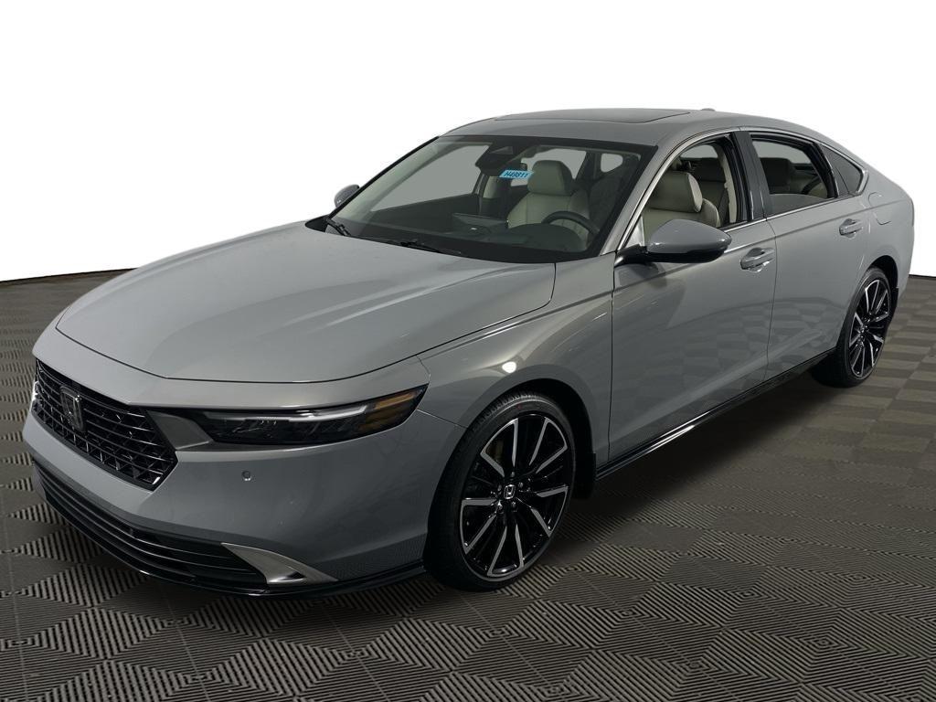 new 2025 Honda Accord Hybrid car, priced at $40,950
