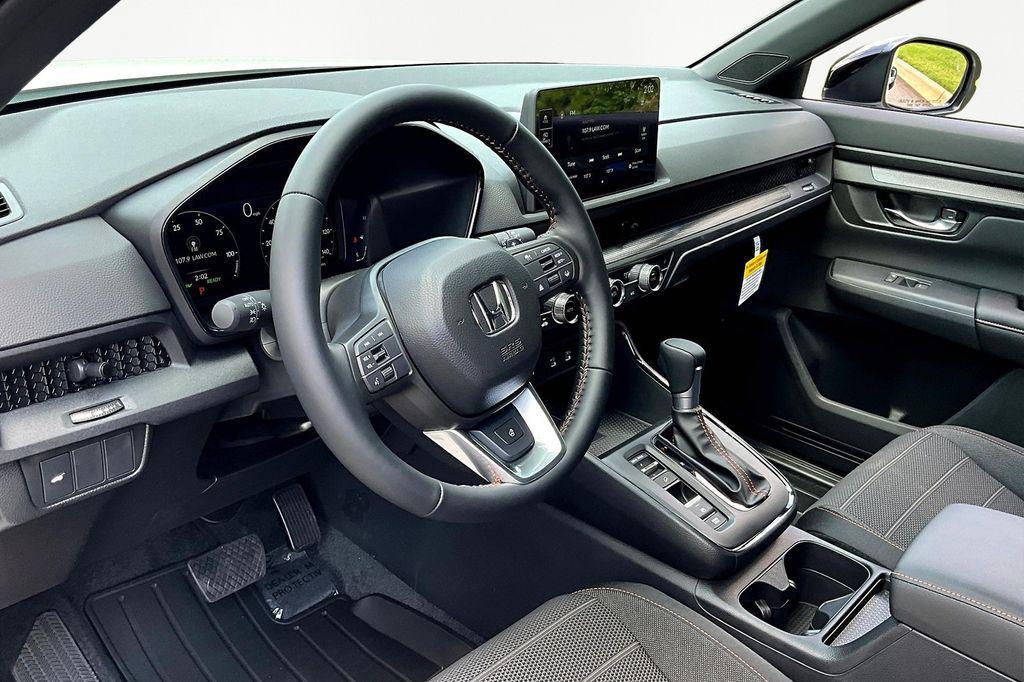 new 2026 Honda CR-V Hybrid car, priced at $40,250