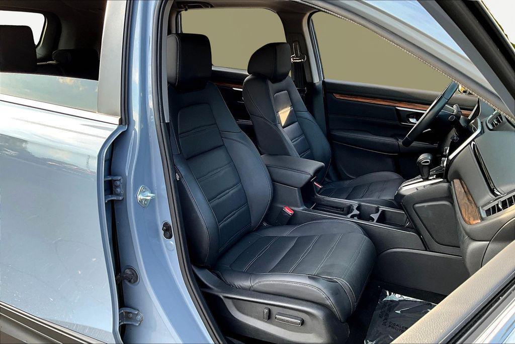 used 2022 Honda CR-V car, priced at $30,651