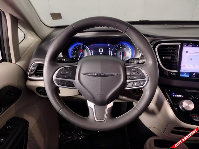 used 2022 Chrysler Pacifica car, priced at $20,591
