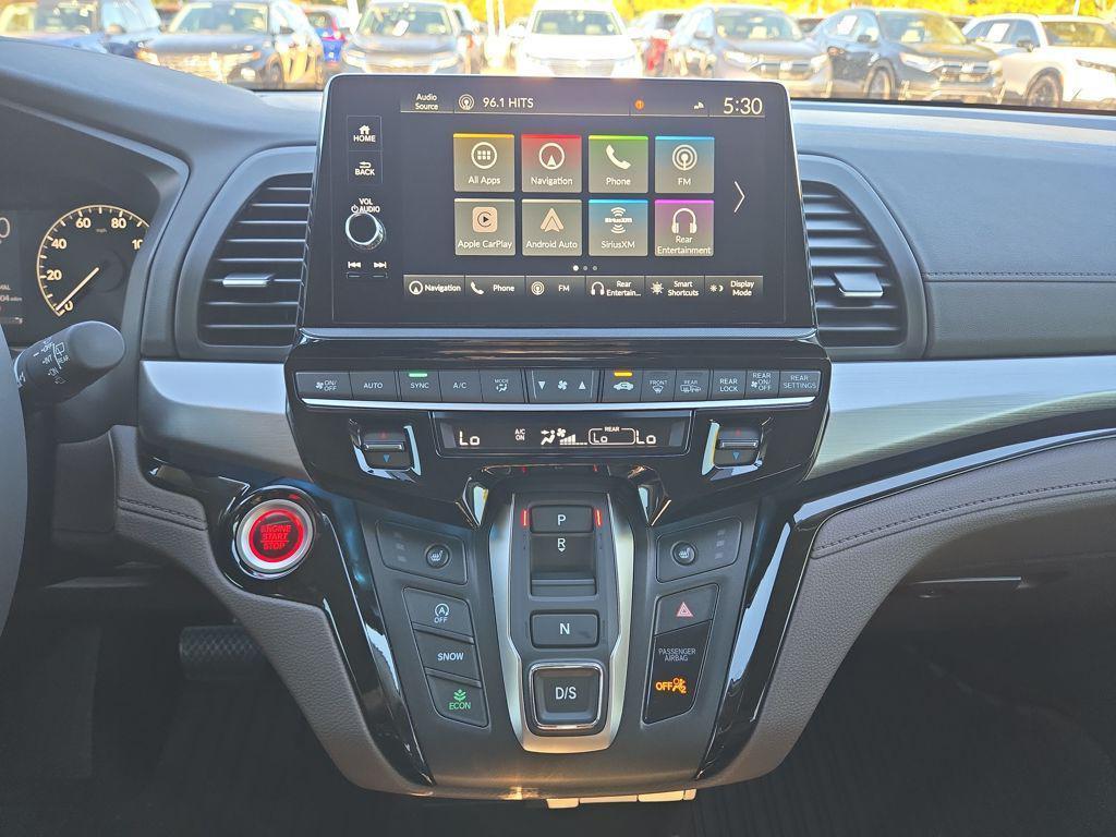 new 2026 Honda Odyssey car, priced at $50,475