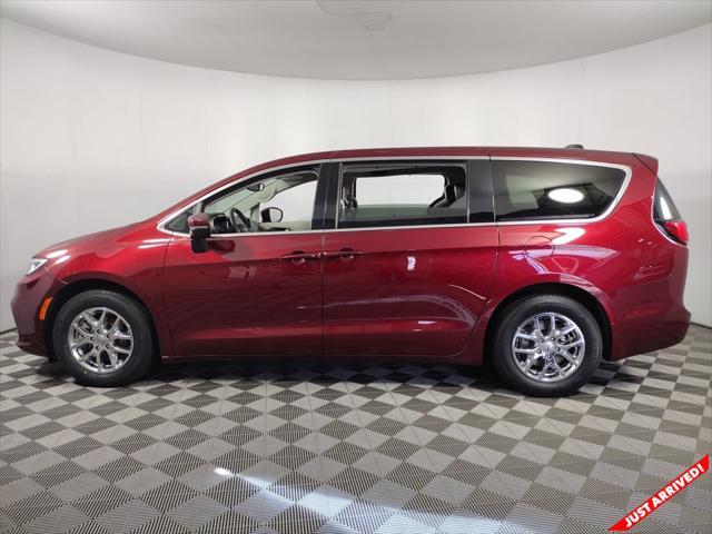 used 2023 Chrysler Pacifica car, priced at $24,221