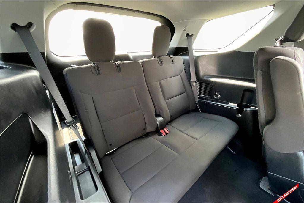 used 2022 Ford Explorer car, priced at $25,226