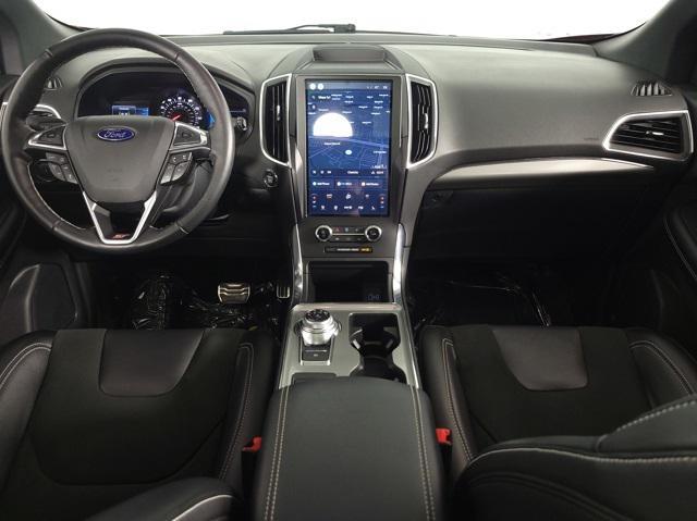 used 2022 Ford Edge car, priced at $31,000