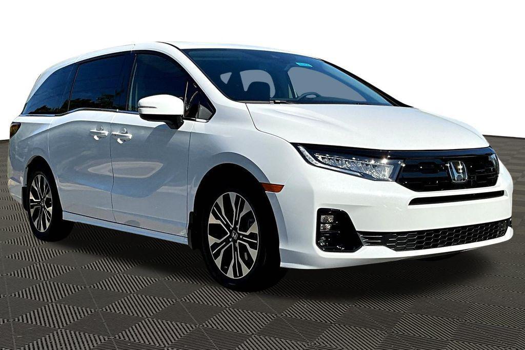 new 2026 Honda Odyssey car, priced at $53,645