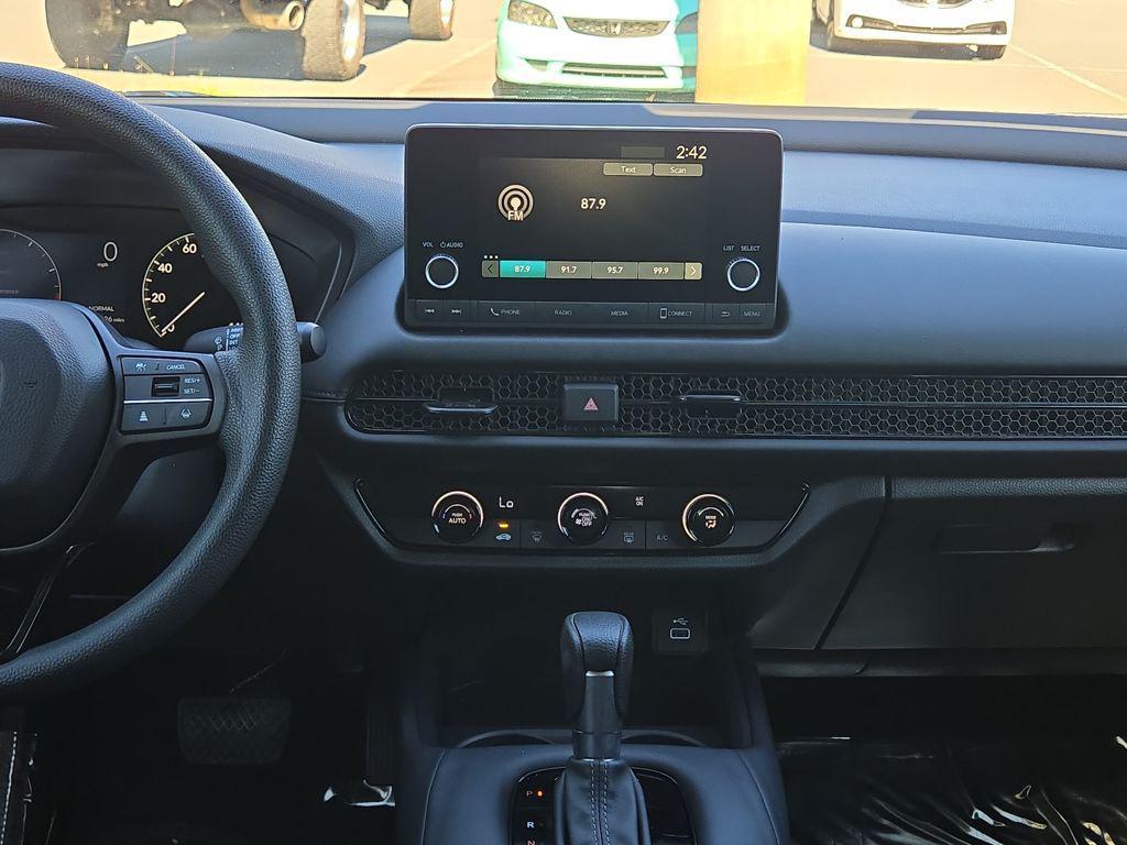 used 2025 Honda HR-V car, priced at $23,019