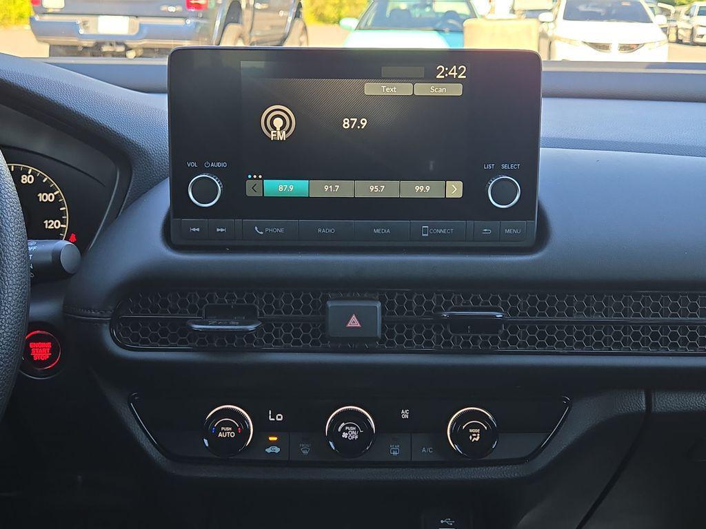 used 2025 Honda HR-V car, priced at $23,019