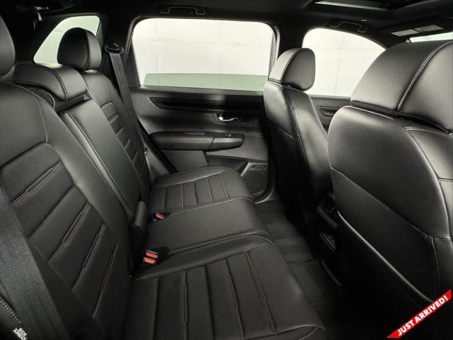 used 2025 Honda CR-V Hybrid car, priced at $37,549