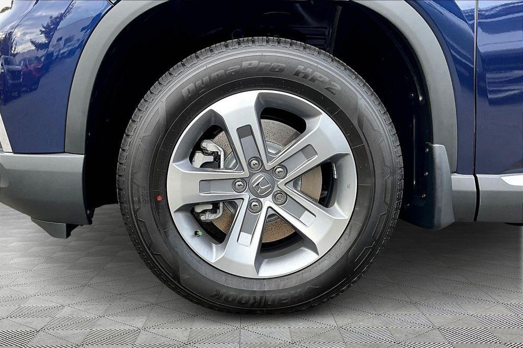 new 2025 Honda Pilot car, priced at $45,725