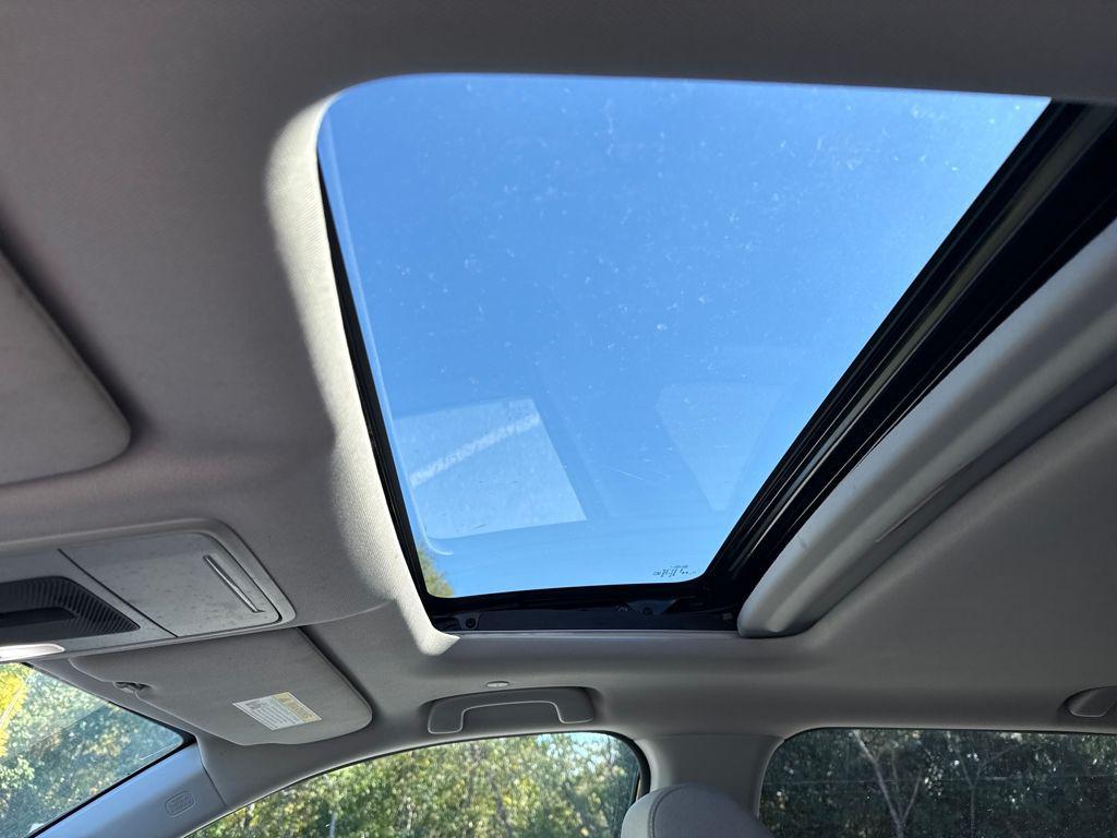 used 2025 Honda CR-V car, priced at $29,748