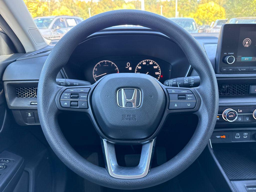 used 2025 Honda CR-V car, priced at $29,748
