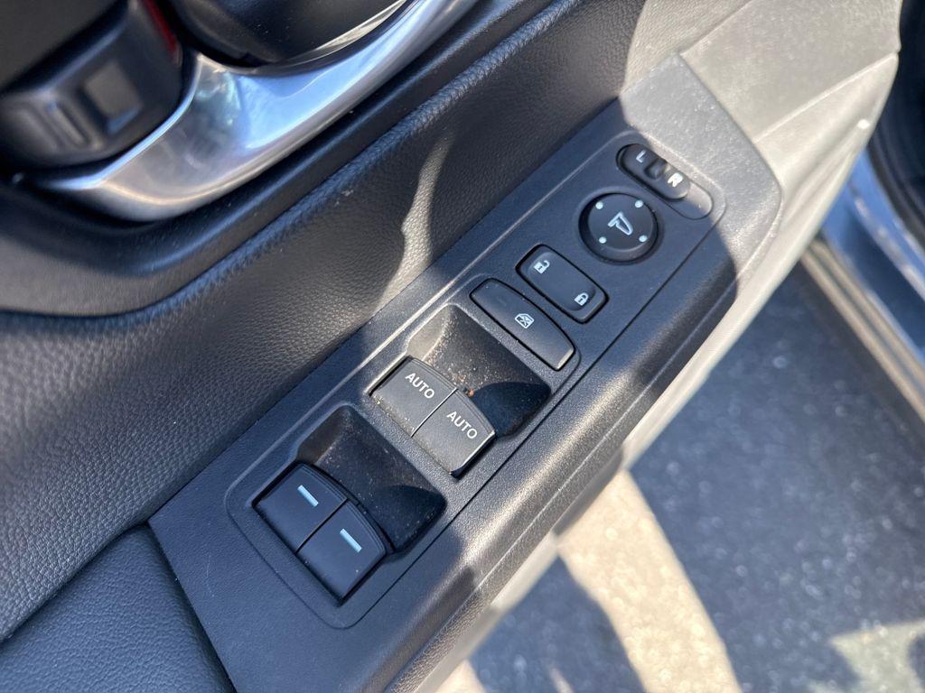 used 2025 Honda CR-V car, priced at $29,748