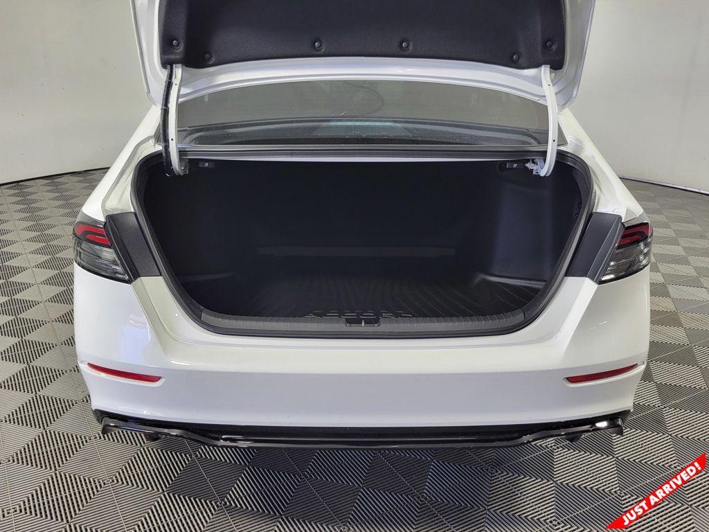 new 2025 Honda Accord Hybrid car, priced at $37,025