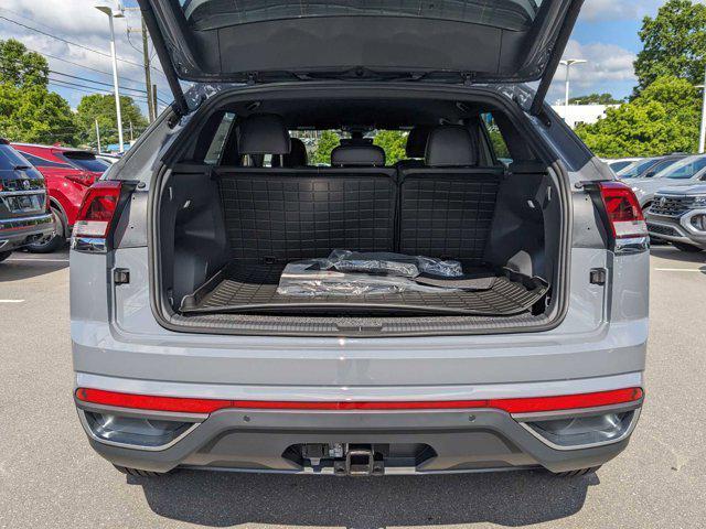 new 2024 Volkswagen Atlas Cross Sport car, priced at $38,487