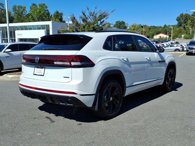 new 2026 Volkswagen Atlas Cross Sport car, priced at $53,688