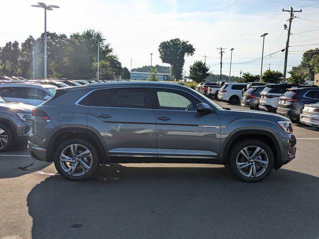 new 2024 Volkswagen Atlas Cross Sport car, priced at $42,888