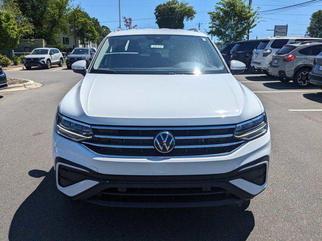 new 2024 Volkswagen Tiguan car, priced at $32,676